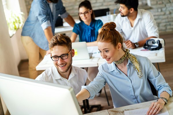 Les avantages et applications des logiciels SaaS IA AI dans les activités des entreprises